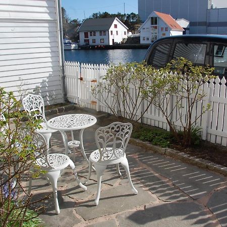 Kirkebygger Jakobsens Skudeneshavn Екстериор снимка